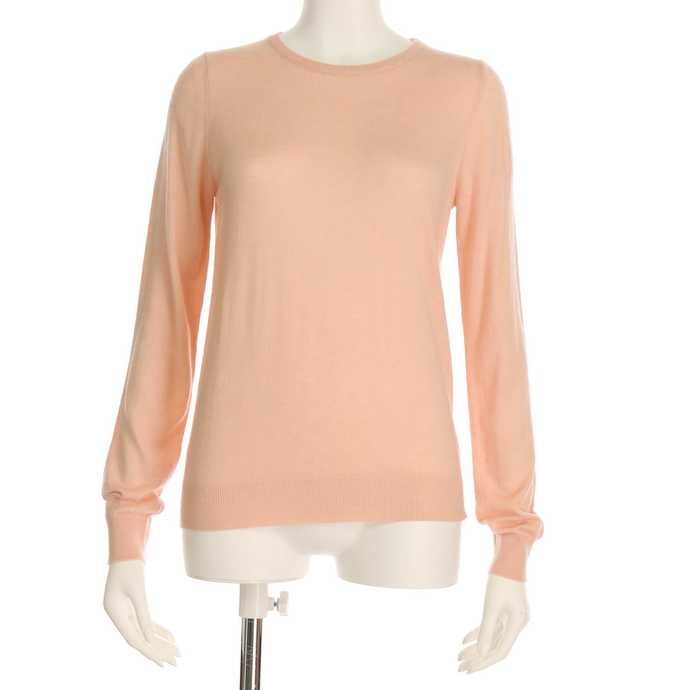 ベーシックラウンドネックニットプルオーバー