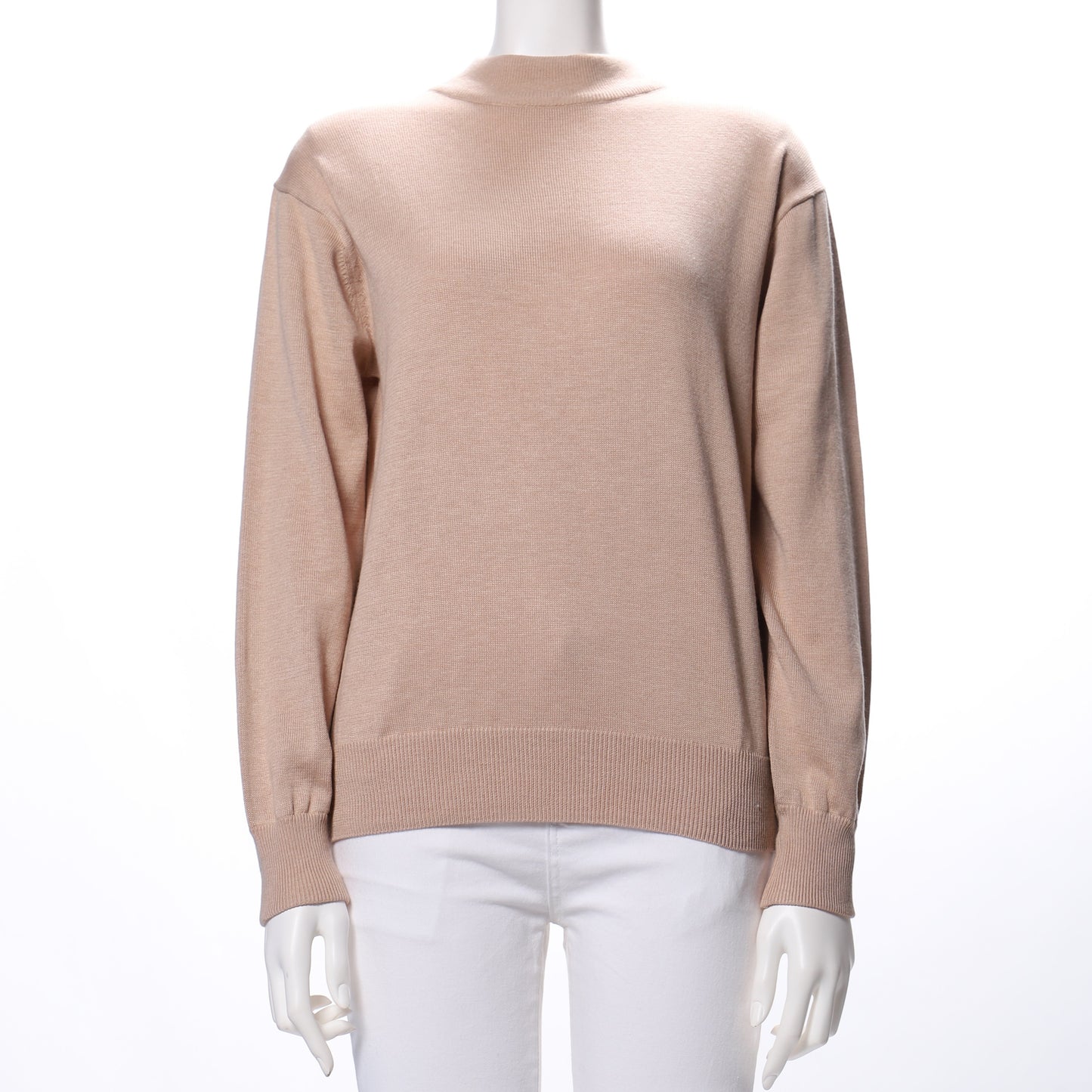 シンプルデザインハイネックニット