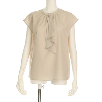 フロントフリルブラウス