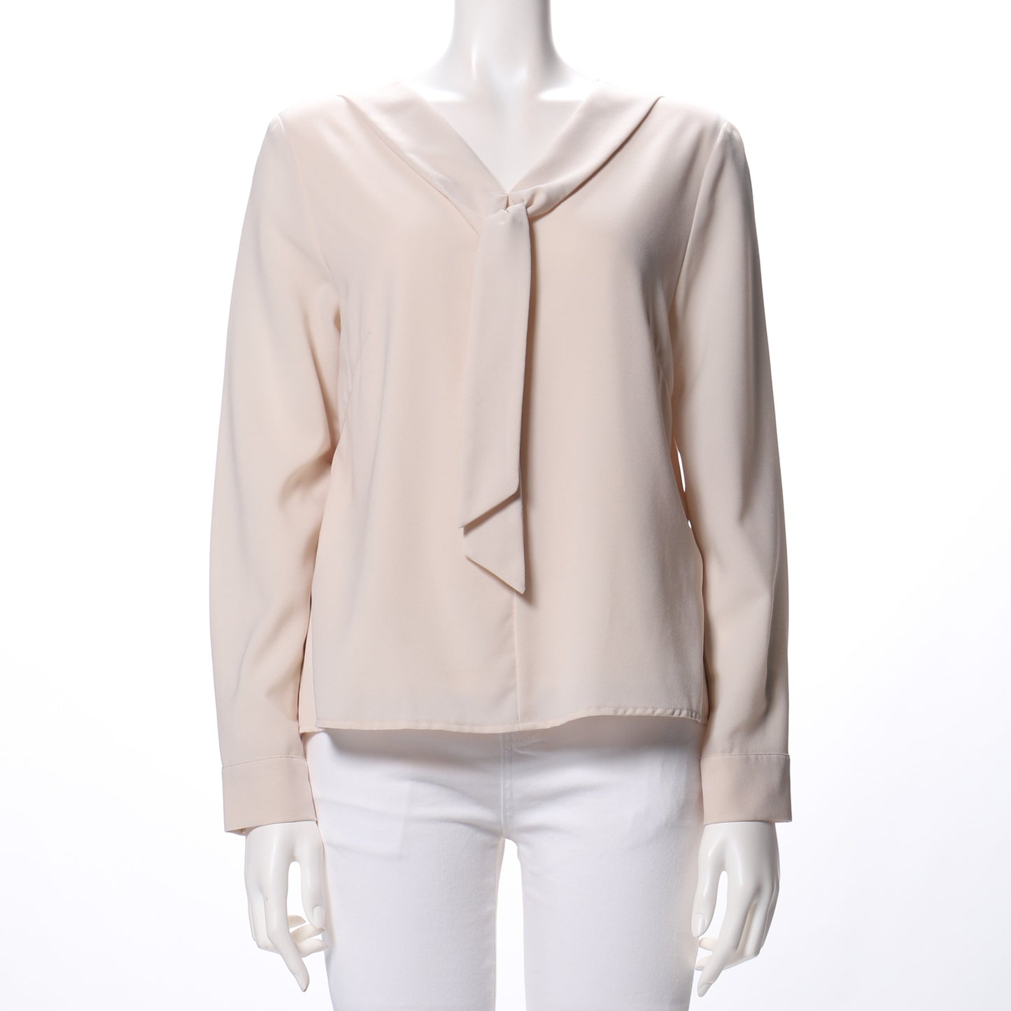 ボウタイカラーブラウス