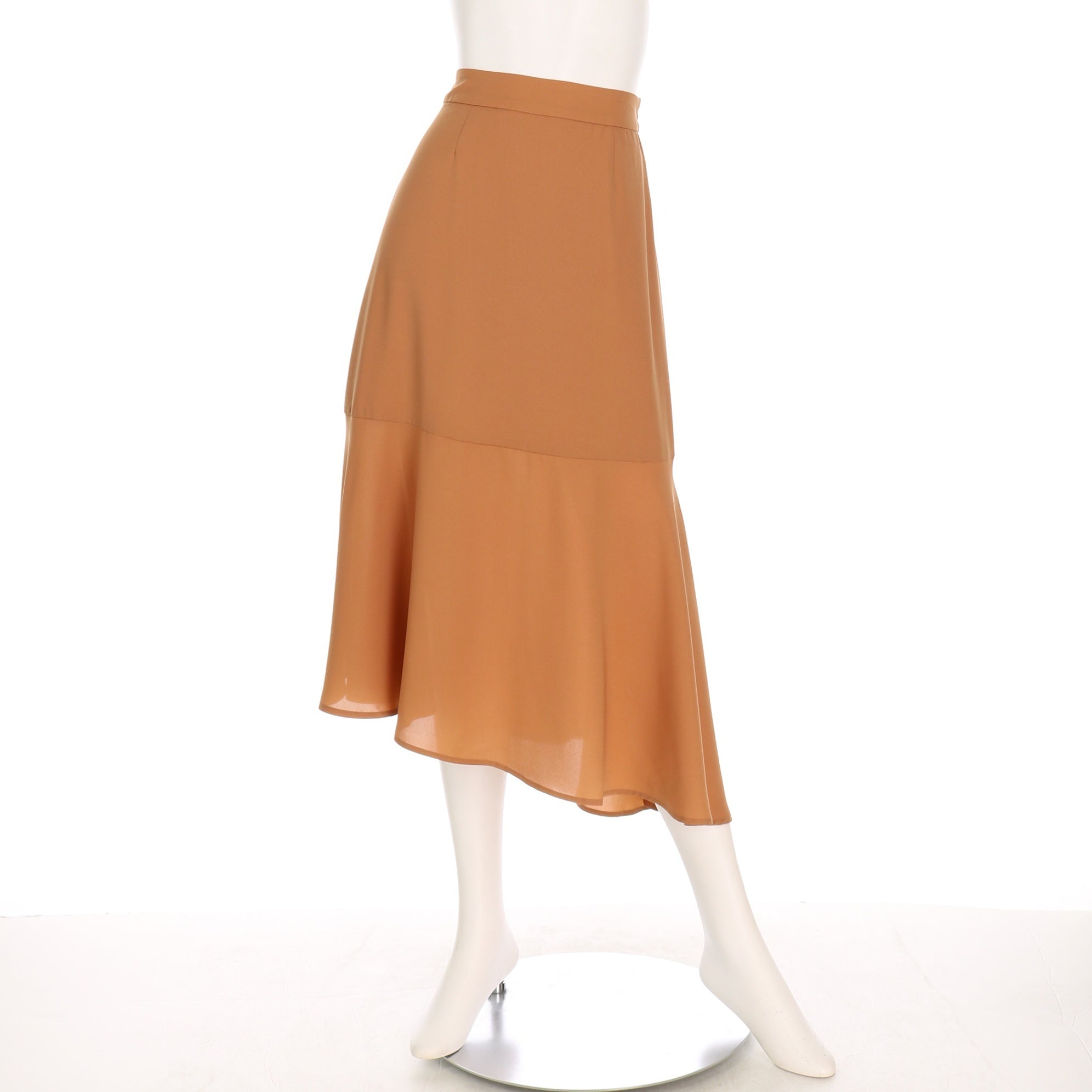 アシンメトリーデザインフレアスカート