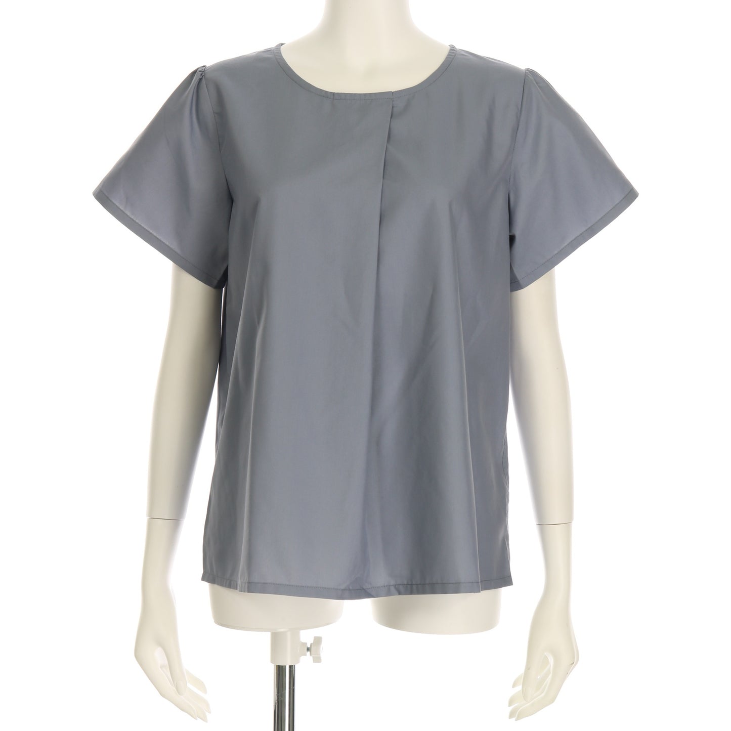 フロントタックブラウス