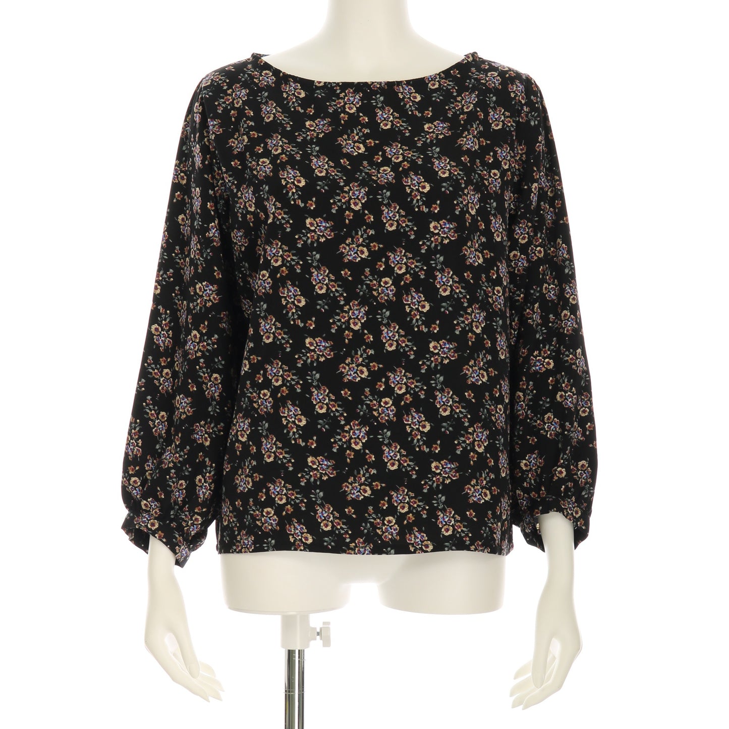 小花柄ブラウス