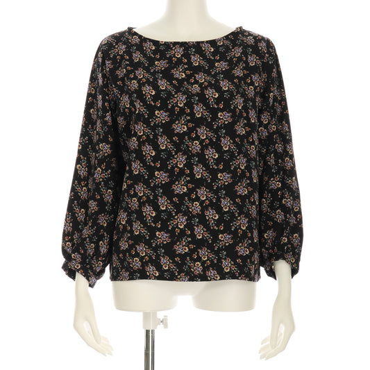 小花柄ブラウス