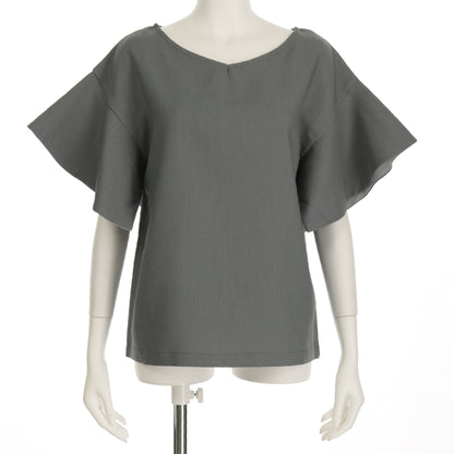 フレアスリーブブラウス