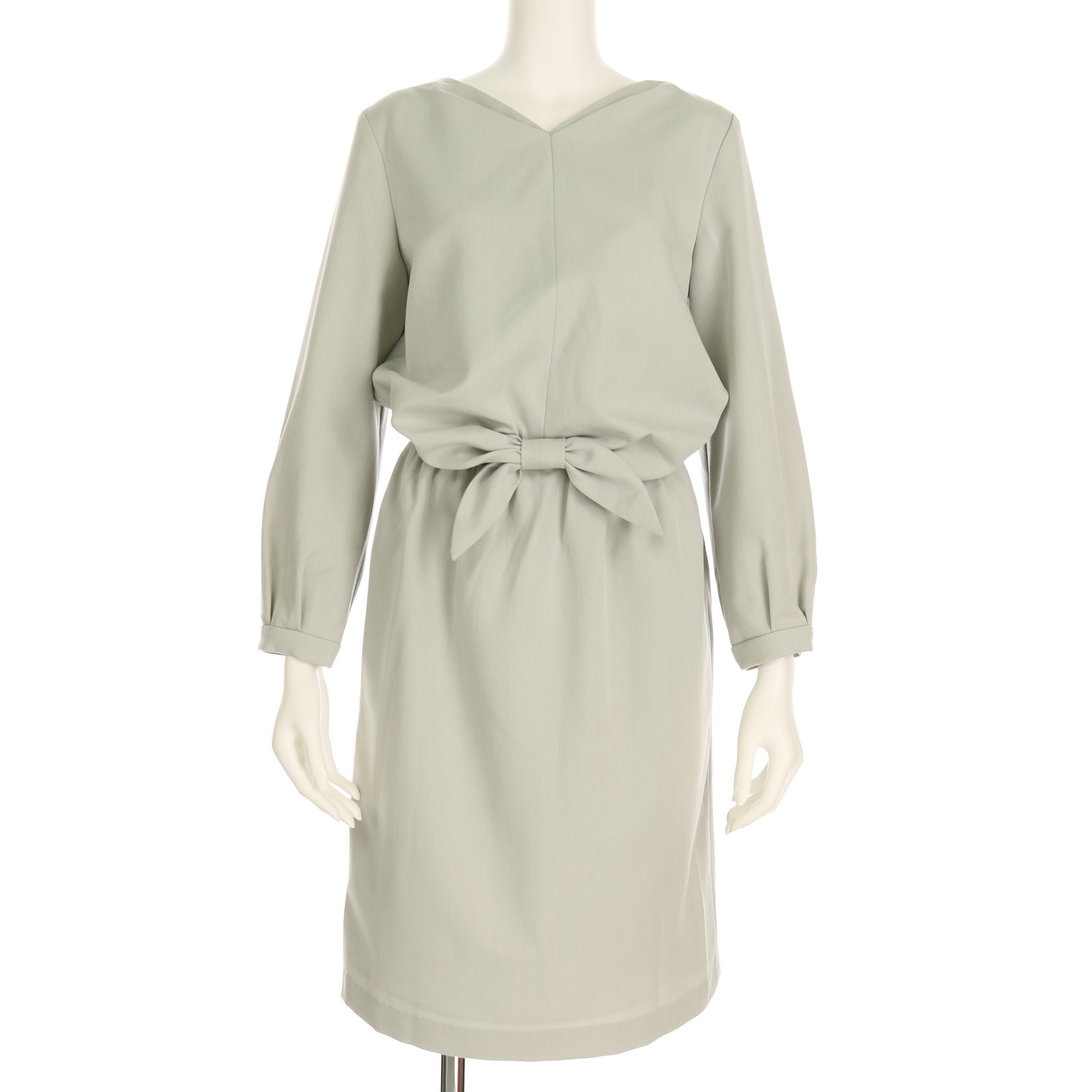 フロントリボンタックワンピース