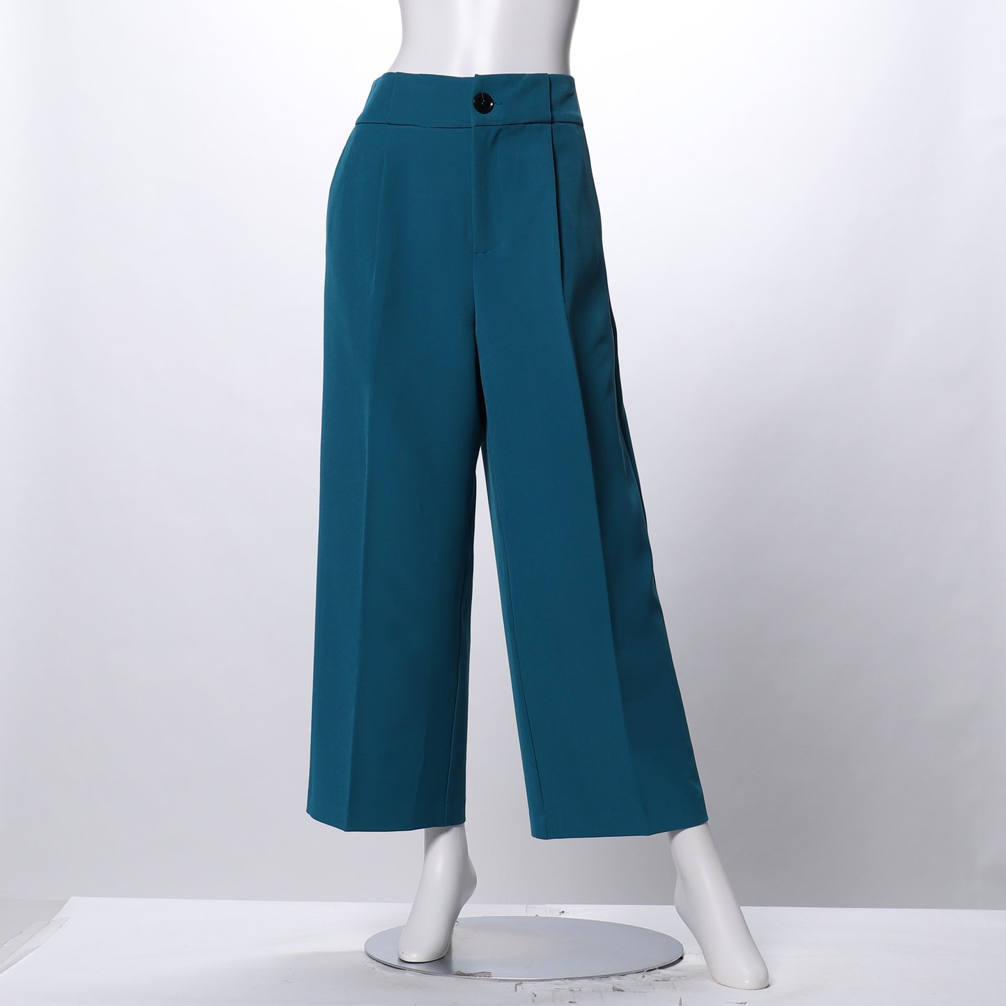 ウエストボタン付きワイドパンツ