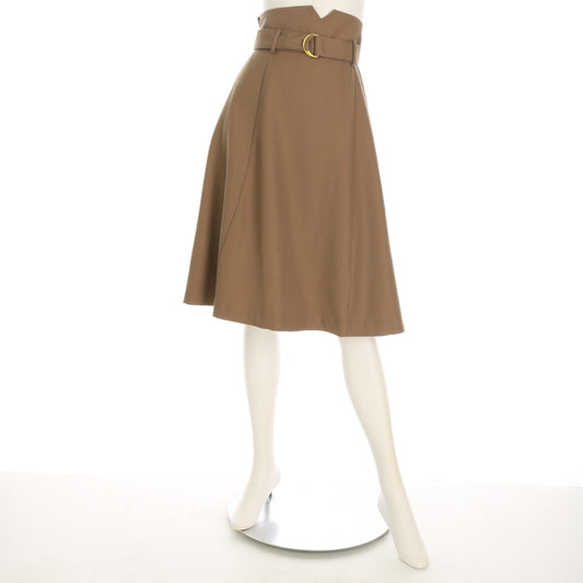 Dカンベルト付きフレアスカート