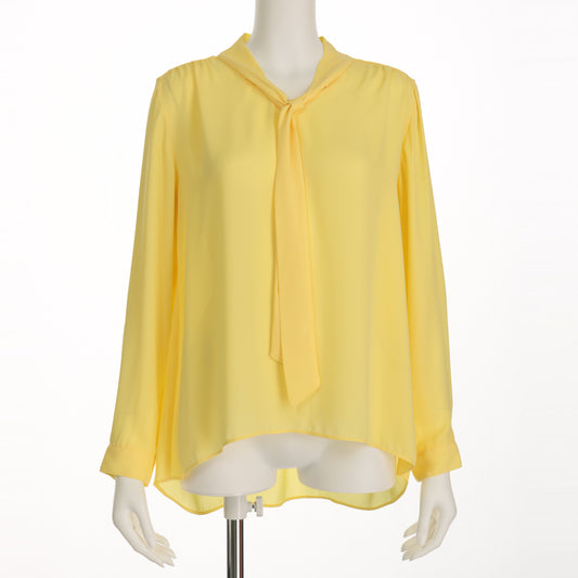 ボウタイブラウス