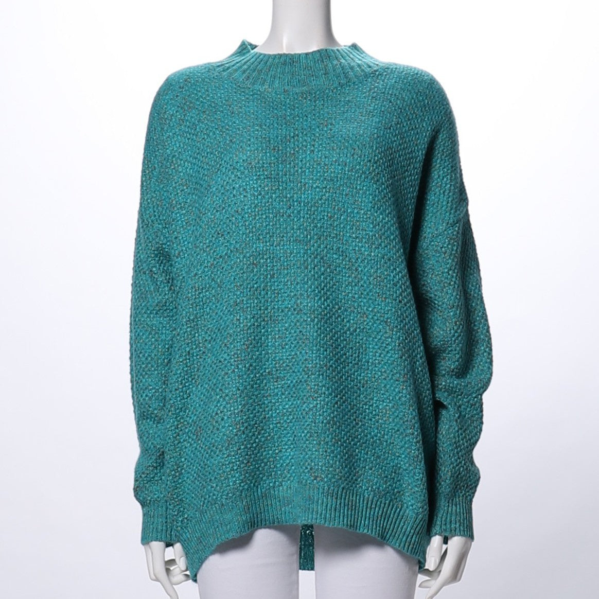 ドロップショルダーハイネックニット