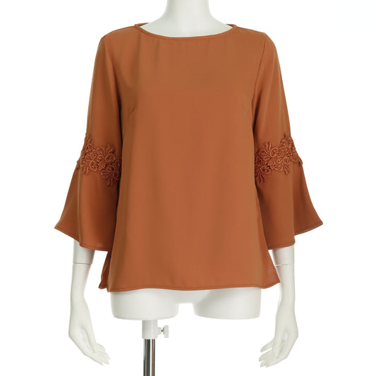 袖レースブラウス