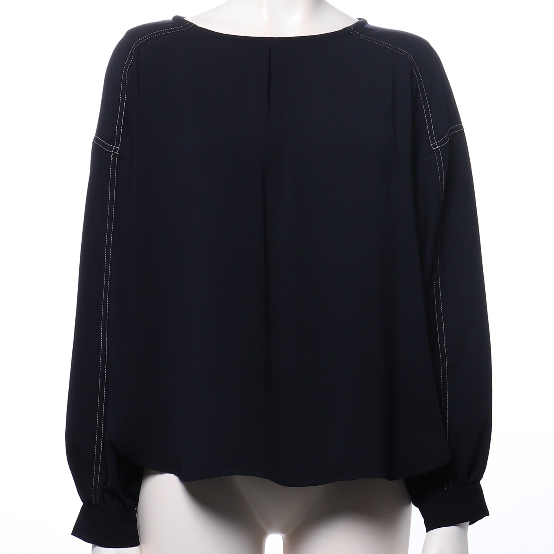 ポリエステルラチネカフス袖ブラウス