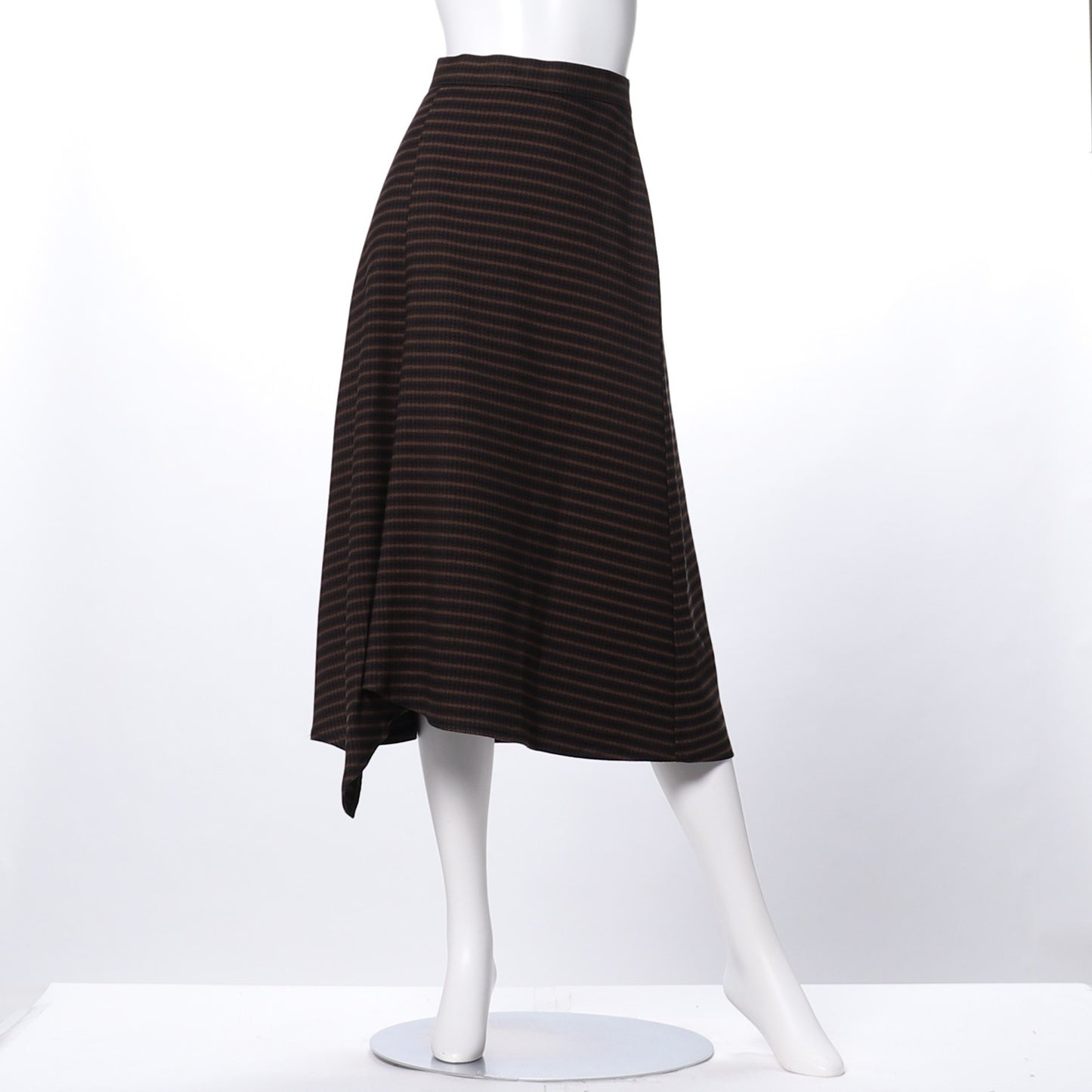 イレギュラーヘムデザインスカート