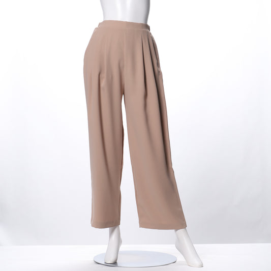 ストレートタックワイドパンツ