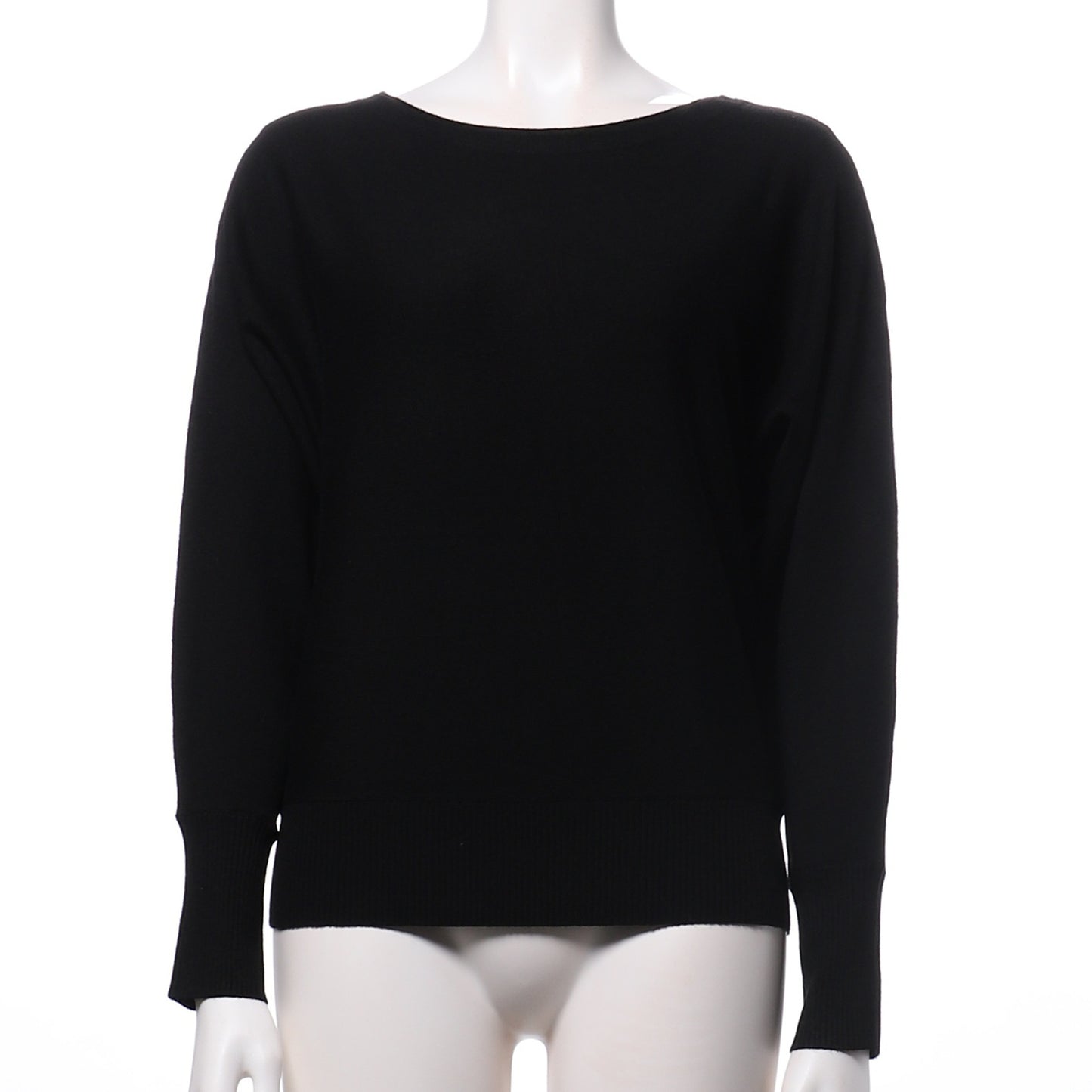 ボートネックニット