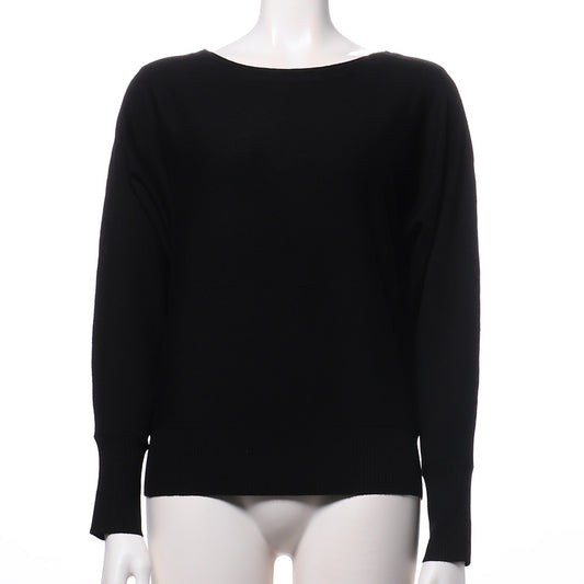 ボートネックニット