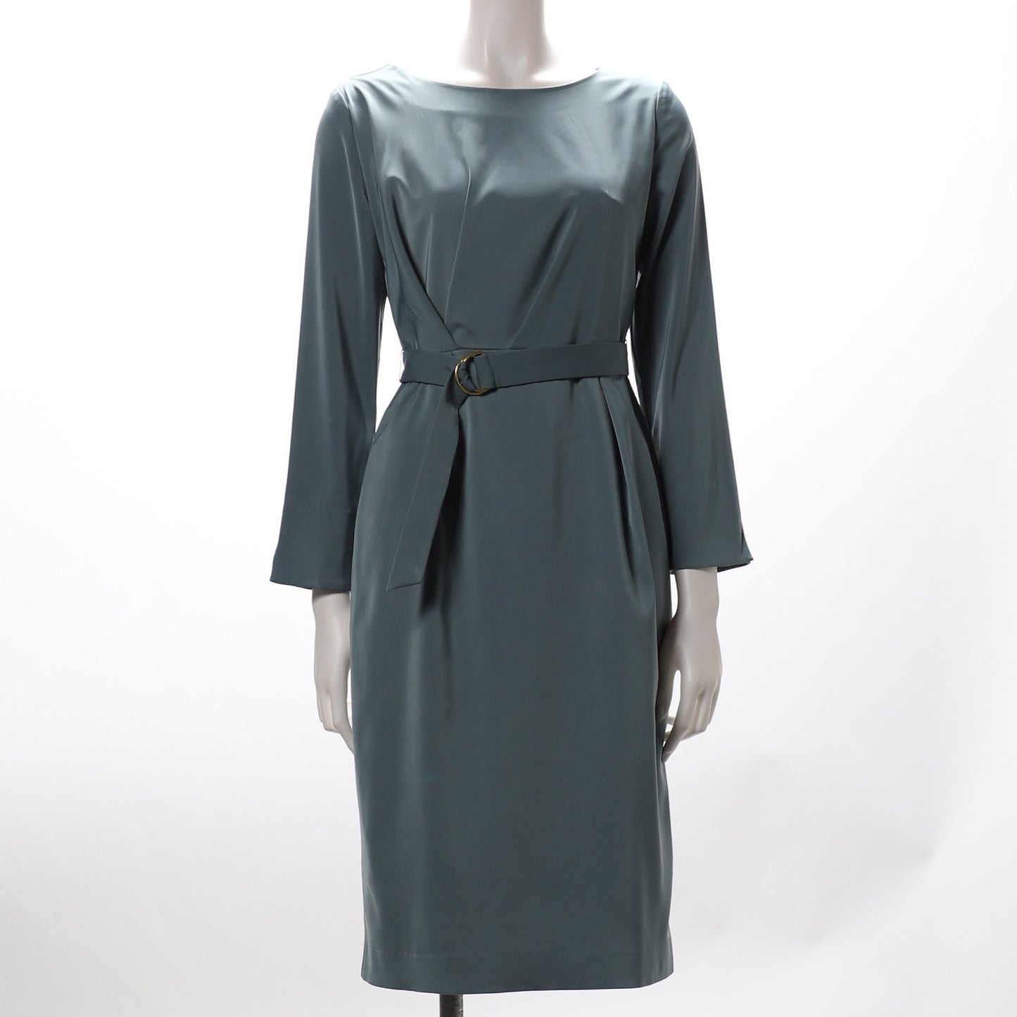 Dカンベルト付きワンピース