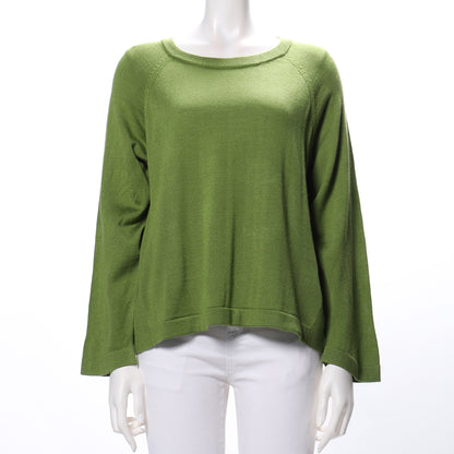 ラウンドネックラグランスリーブニット