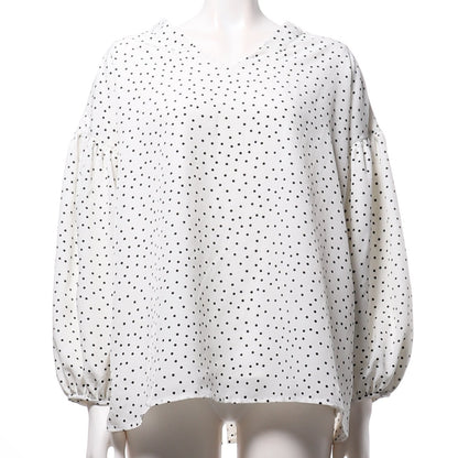ドット柄ブラウス