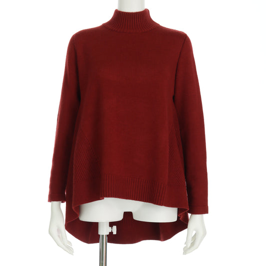 バックテールハイネックニット