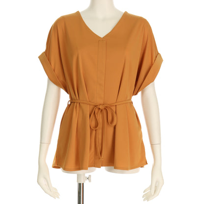 リボンベルト付きVネックブラウス