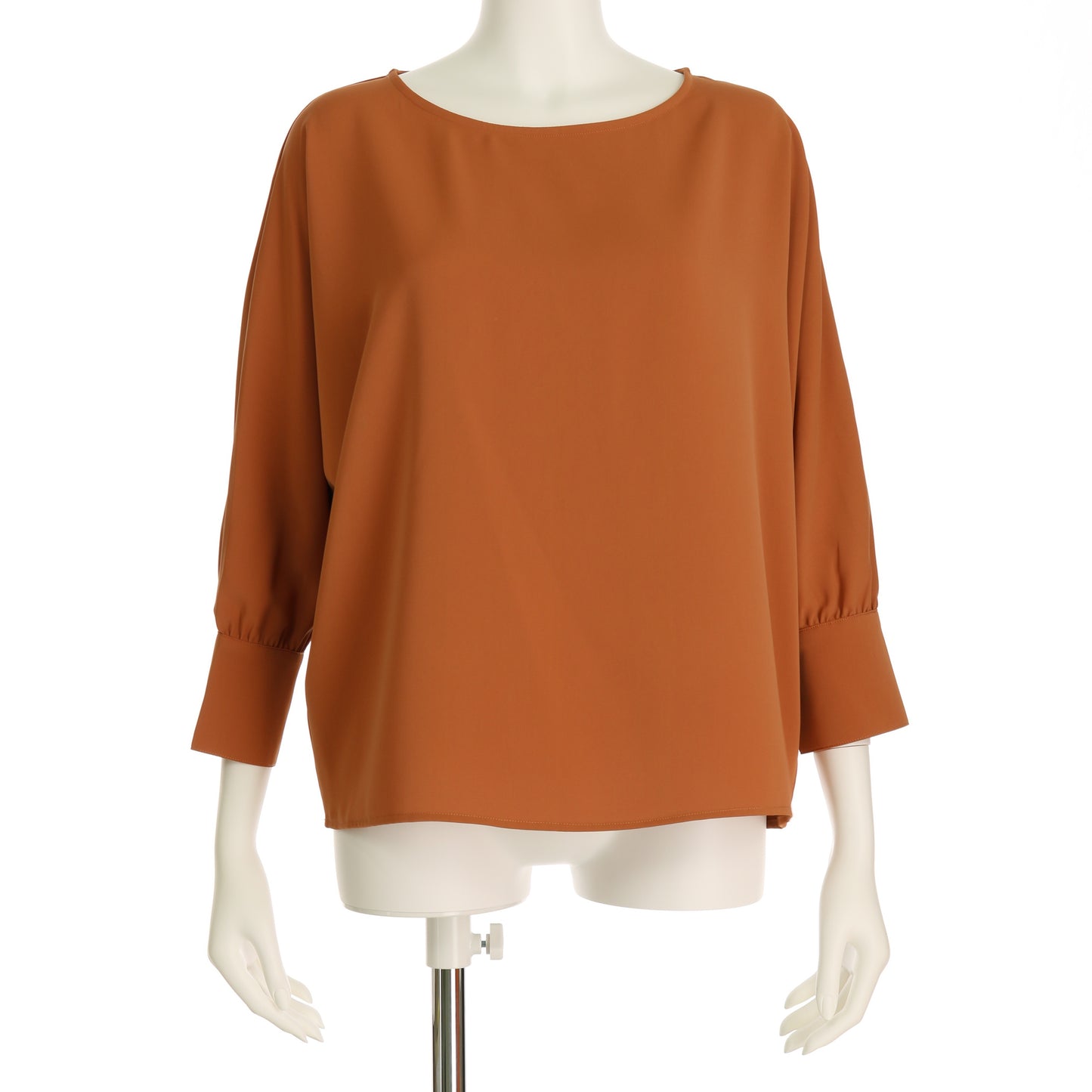 ドルマンスリーブブラウス