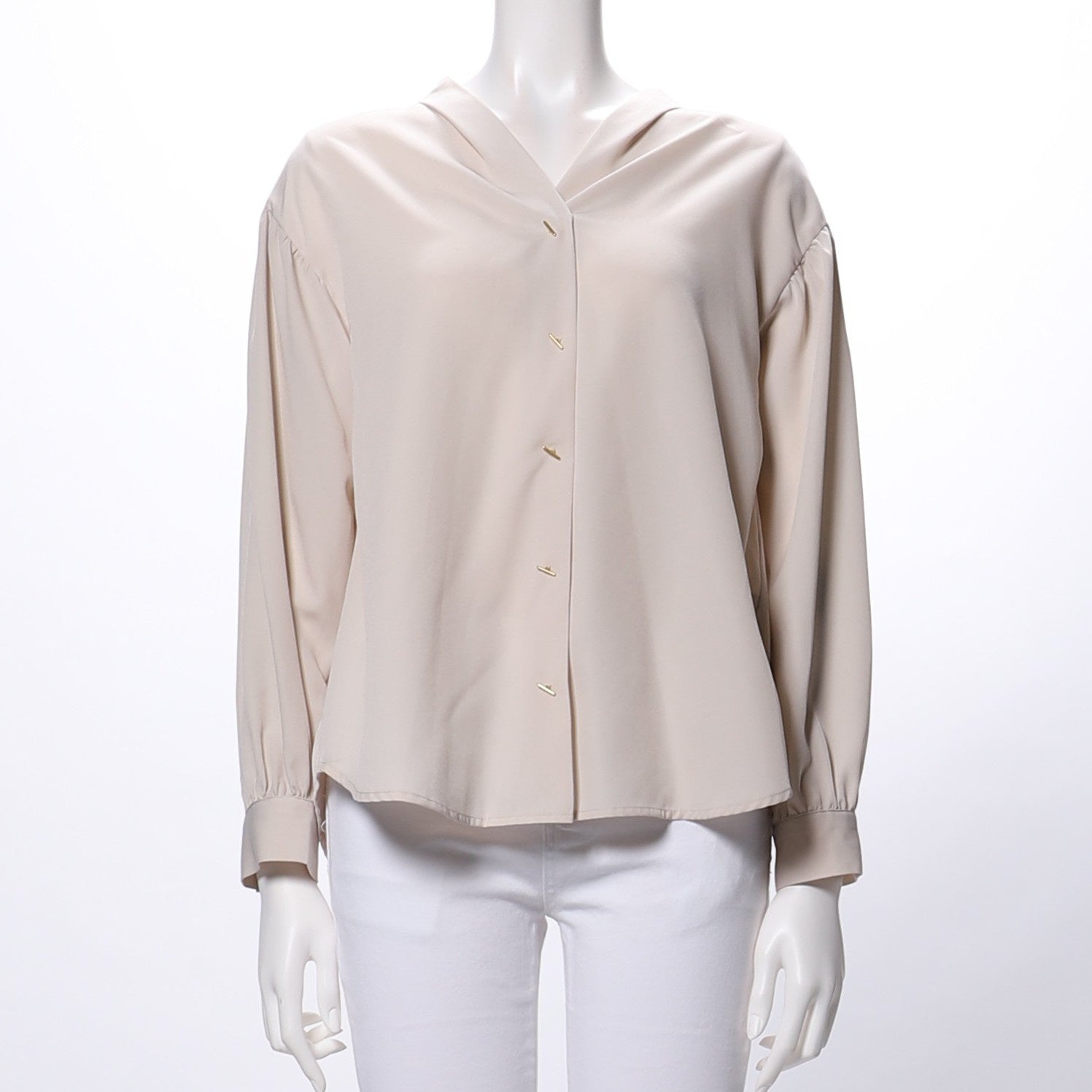 フロント飾りボタンデザインブラウス