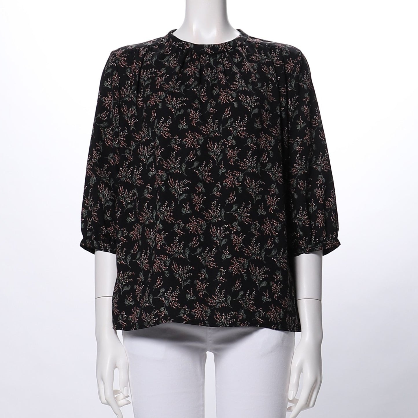 花柄ギャザードネックブラウス