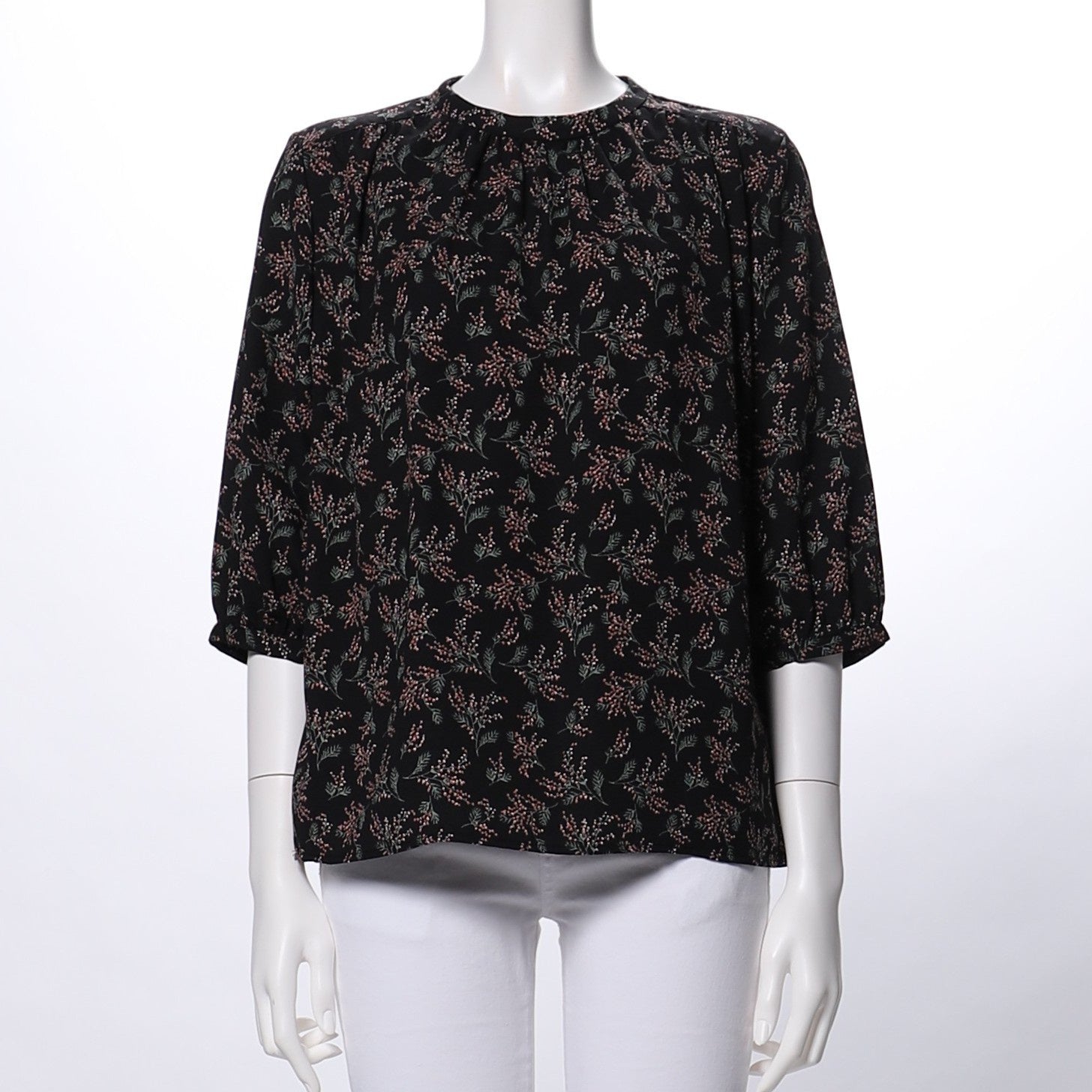 花柄ギャザードネックブラウス