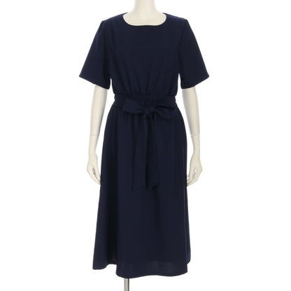 ウエストリボン付きワンピース