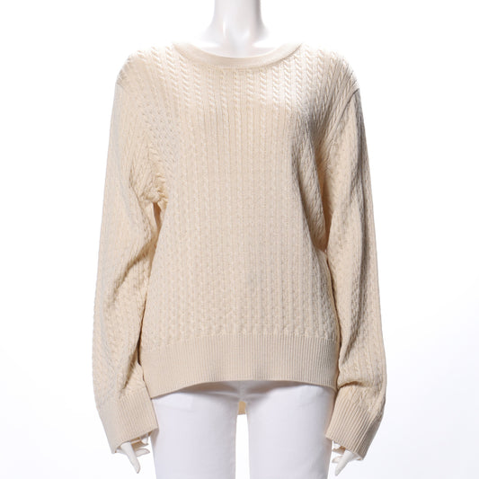 細ケーブル編みラウンドネックニット