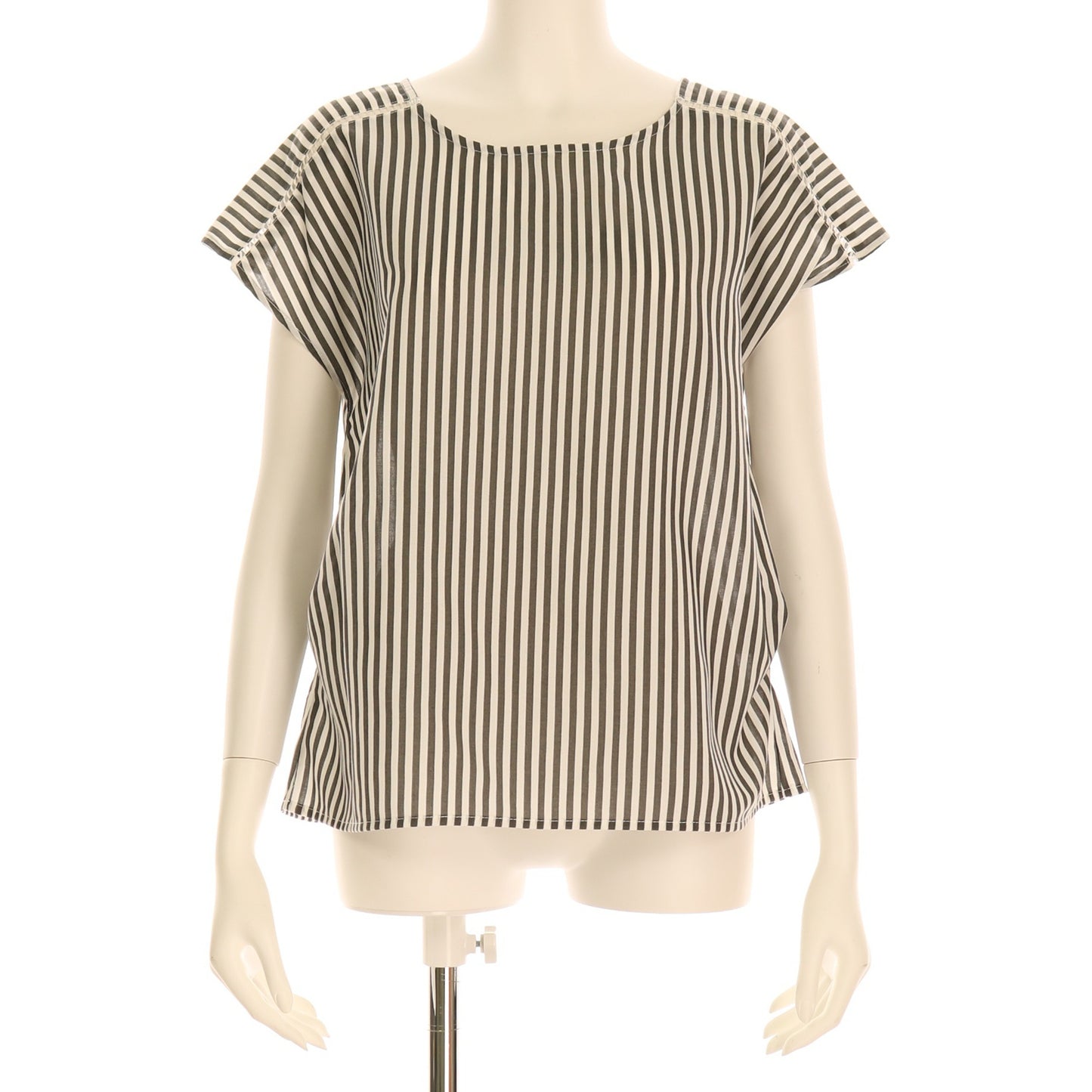 肩のはしごレースブラウス