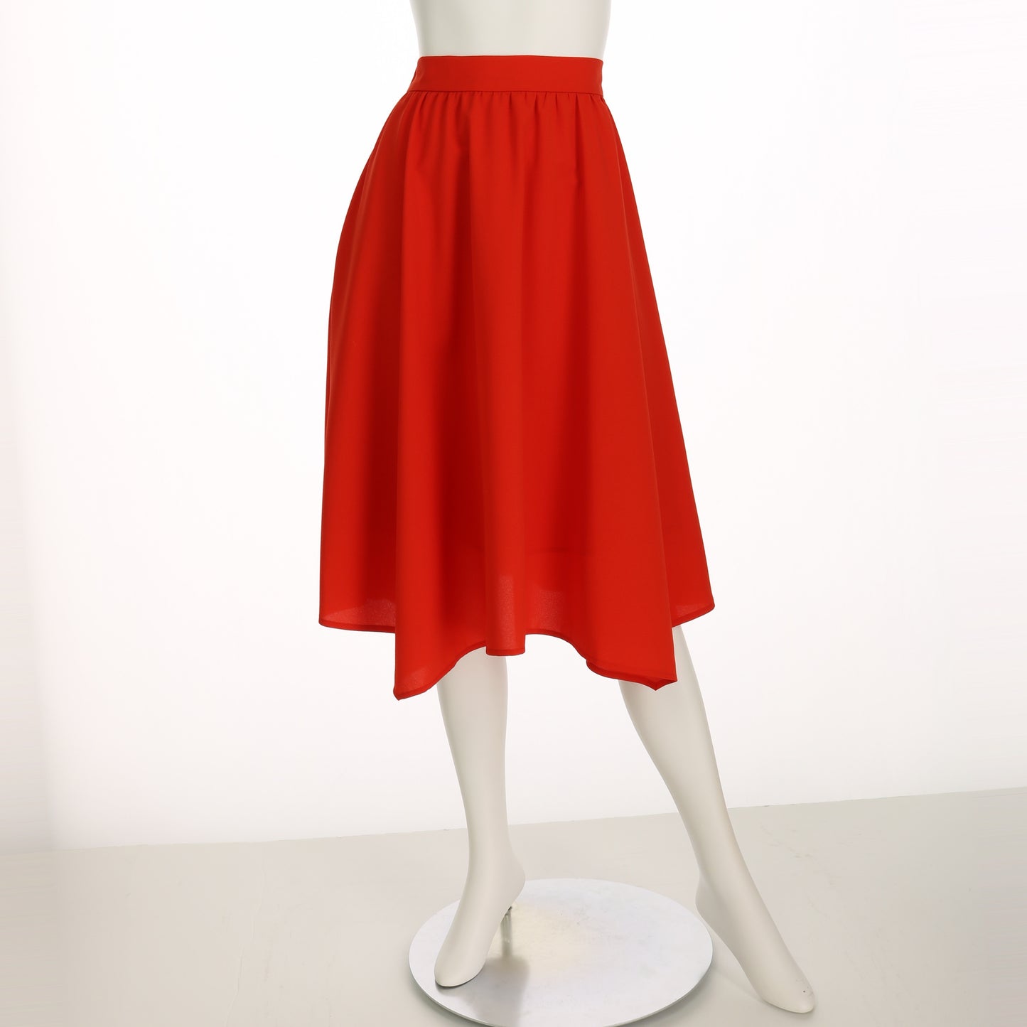 ハンカチーフヘムフレアスカート