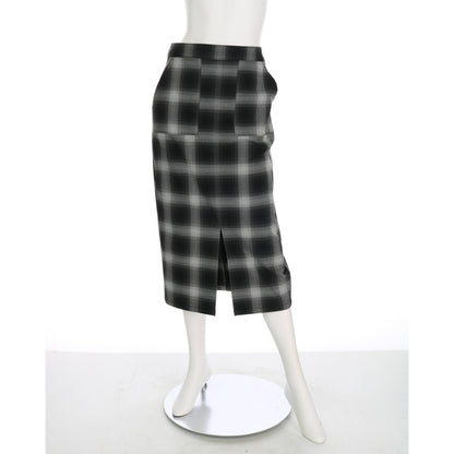 チェック柄タイトスカート