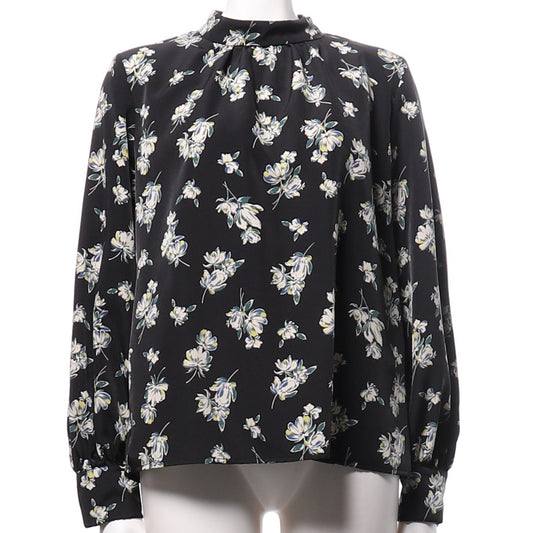 スタンドカラーフラワーブラウス