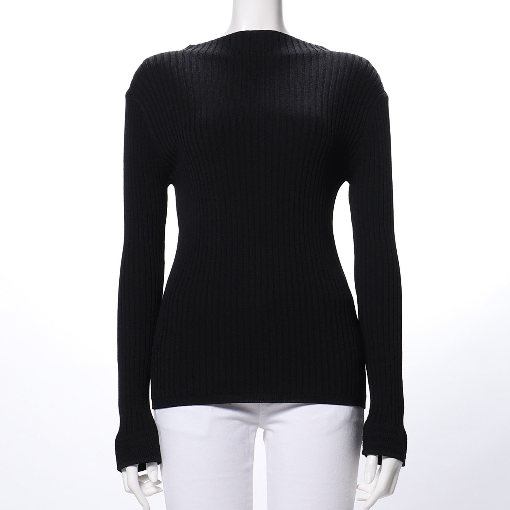 ハイネック長袖ニット