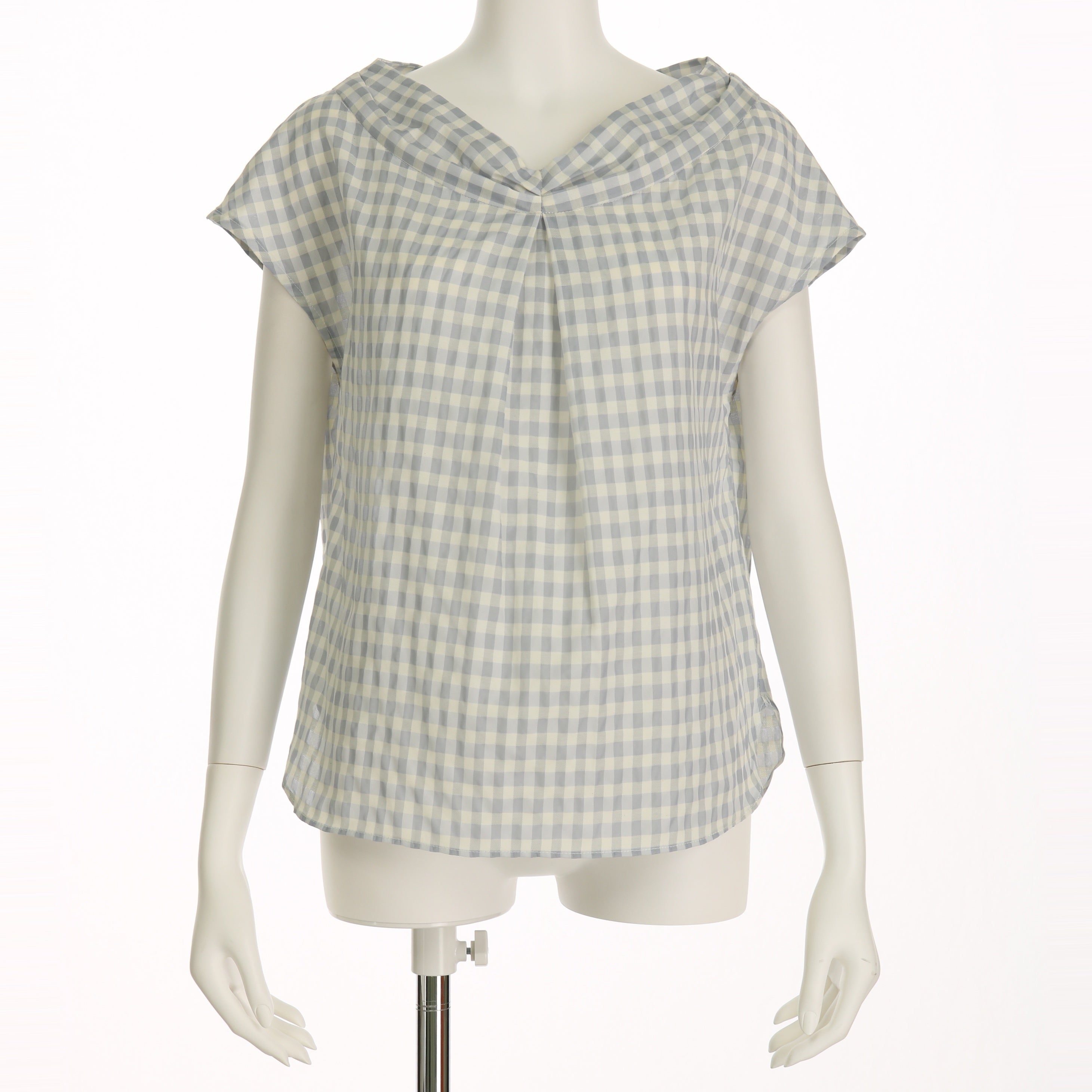 ギンガムチェックタックブラウス