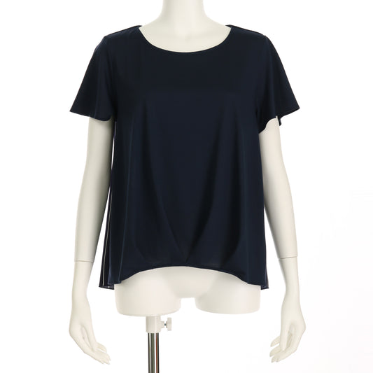 バックストライプ柄タックカットソー