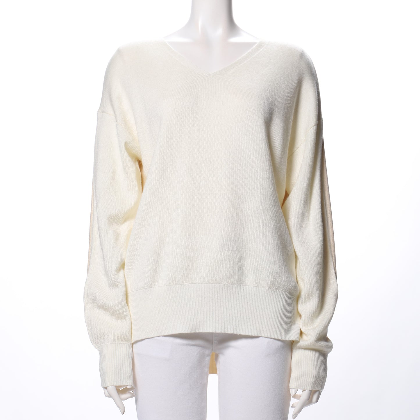 前後差ドロップショルダーVネックニット