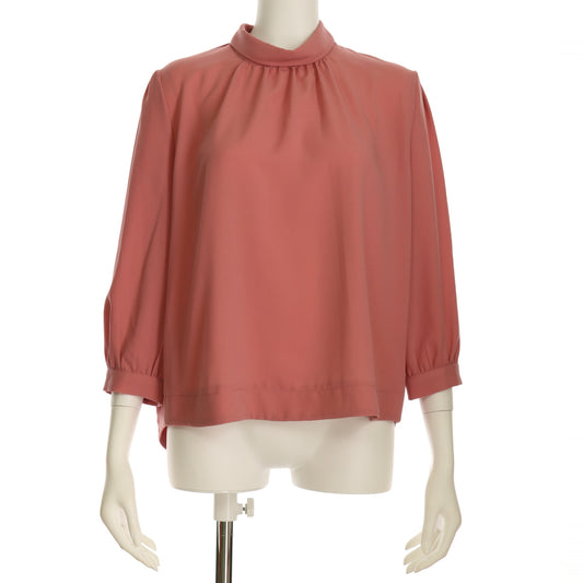 ロールカラーギャザースリーブバックボタンブラウス