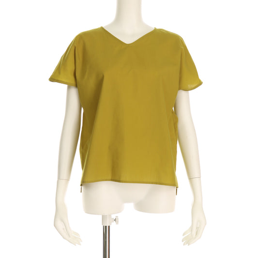 バックスタイルツイストデザインブラウス