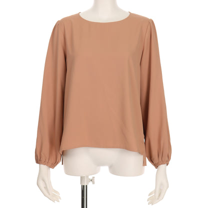 パフスリーブブラウス