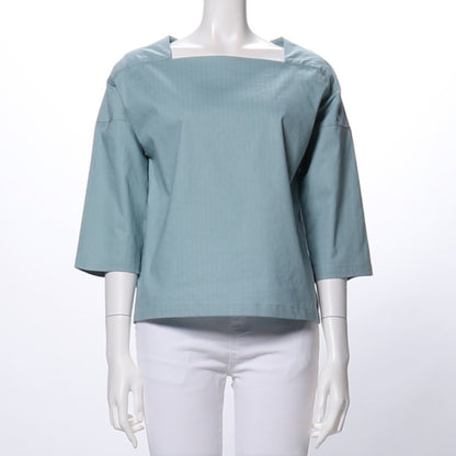 スクエアネックブラウス