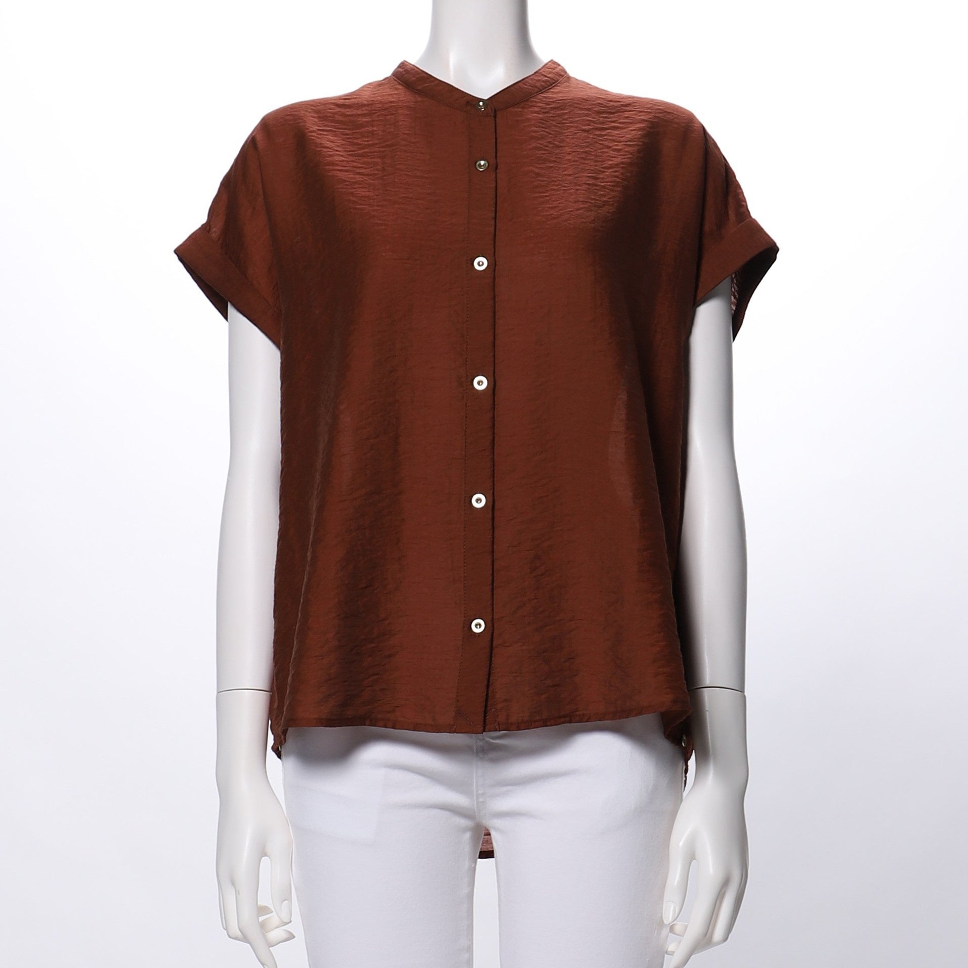 お袖折り返しデザインバンドカラーブラウス