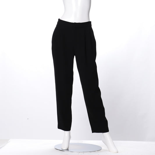 トリアセテート混タックテーパードパンツ