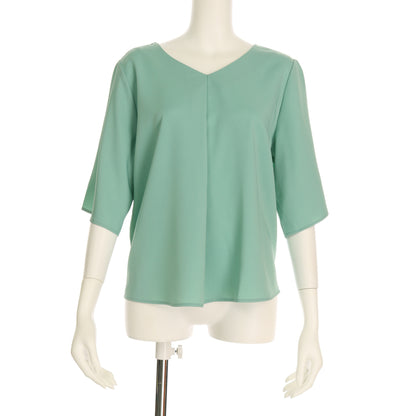 バックねじりシャツ