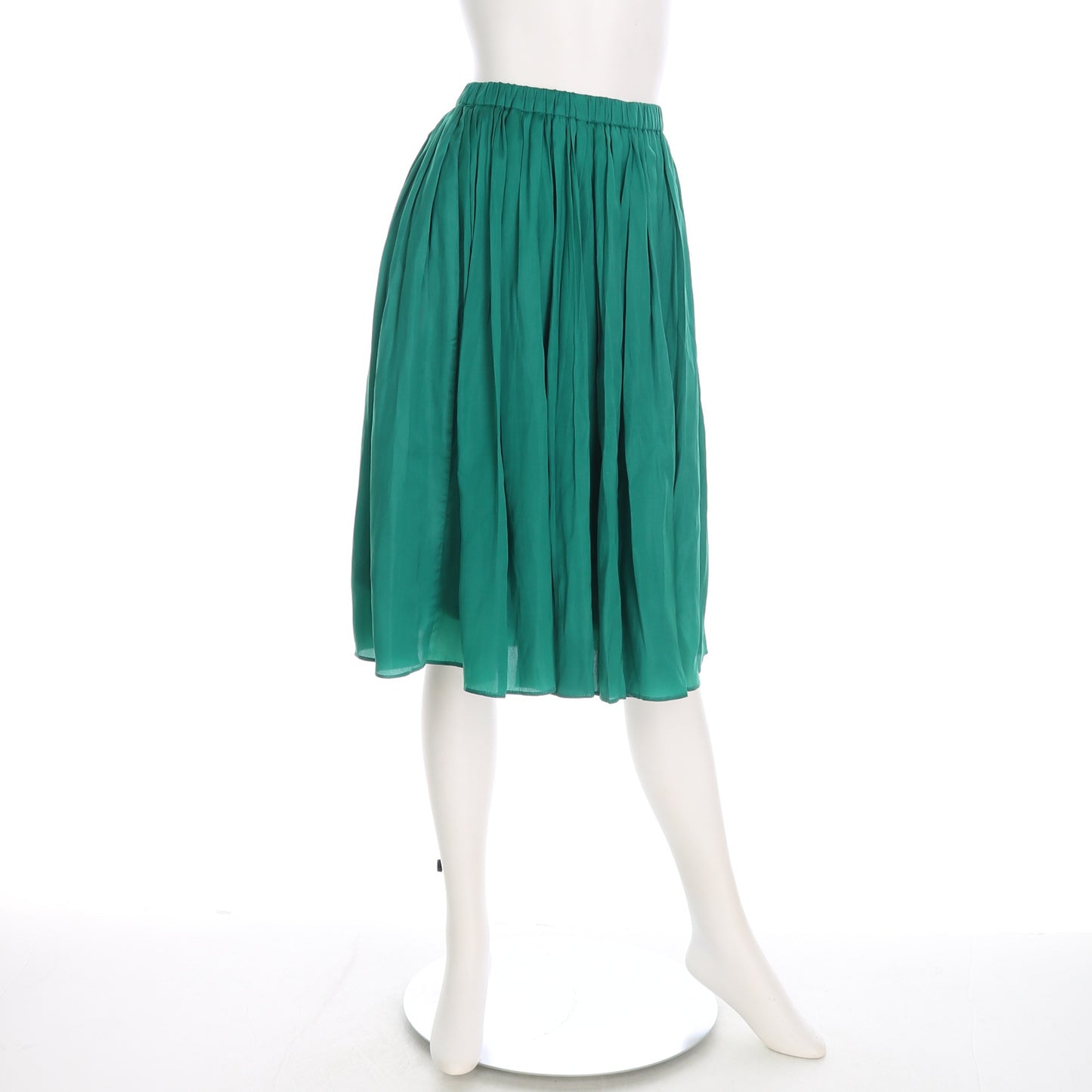 ツヤ感ギャザースカート