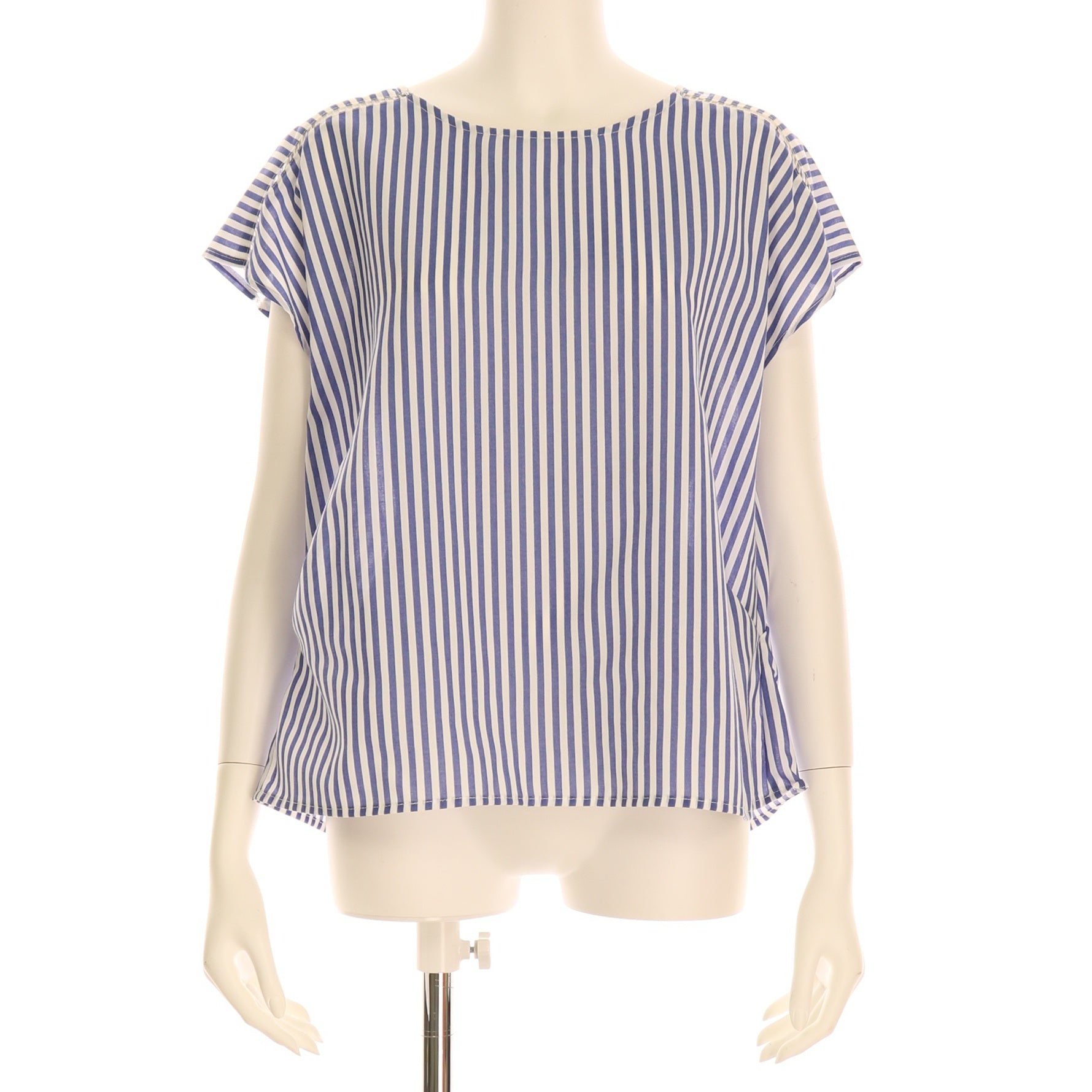 肩のはしごレースブラウス