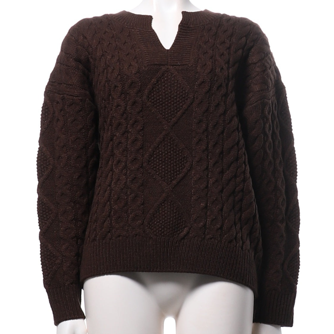 オープンフロントネックケーブル編みニット