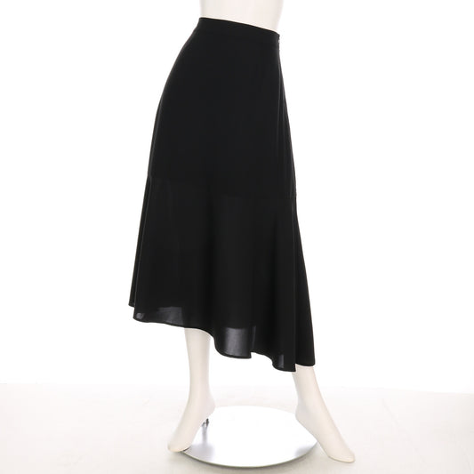 アシンメトリーデザインフレアスカート
